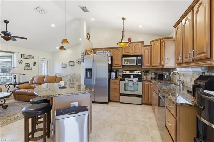 4321 Sw 16th Pl, Cape Coral, Florida 33914