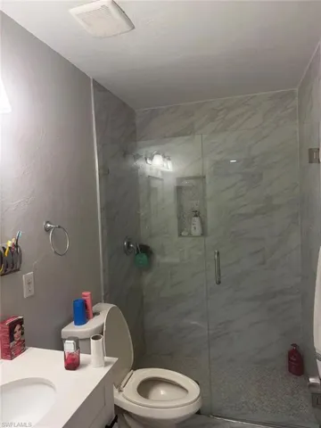 214 Daleview Ave, Lehigh Acres, Florida 33936