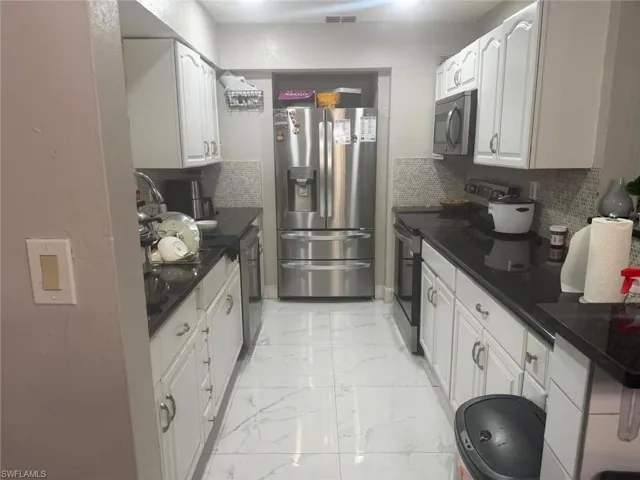 214 Daleview Ave, Lehigh Acres, Florida 33936