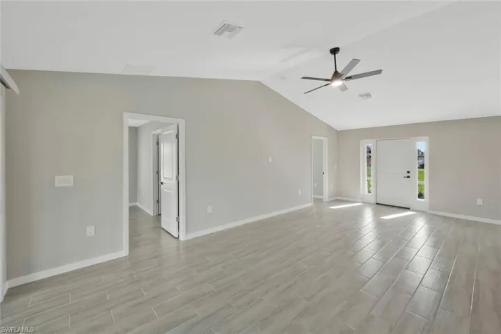2014 Kismet Pkwy W, Cape Coral, Florida 33993