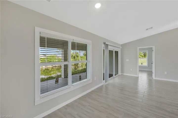 2014 Kismet Pkwy W, Cape Coral, Florida 33993