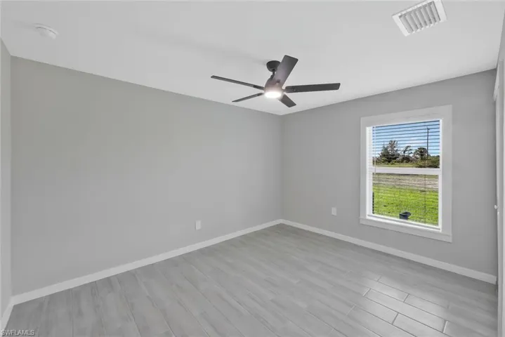 2014 Kismet Pkwy W, Cape Coral, Florida 33993