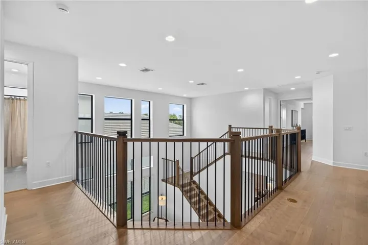 21072  Teak Tree  TER, Estero, FL 33928