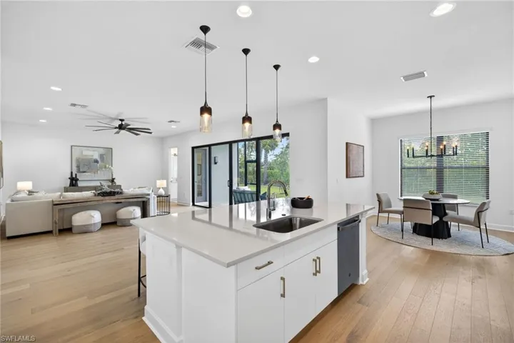 21072  Teak Tree  TER, Estero, FL 33928