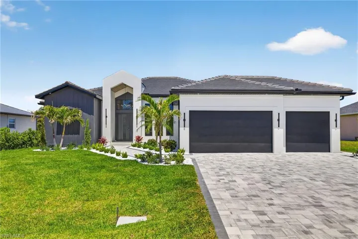 3327 Nw 2nd Ter, Cape Coral, Florida 33993