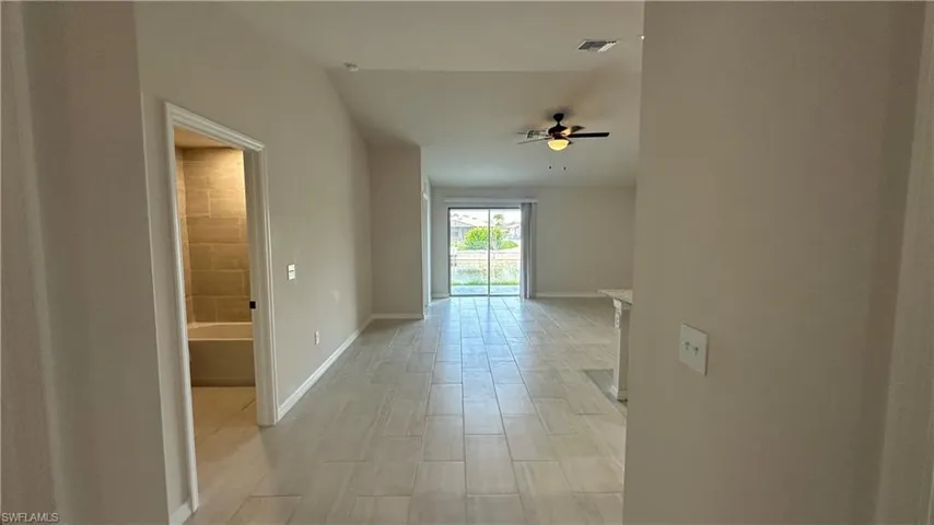 3305 Sw 15th Pl, Cape Coral, Florida 33914