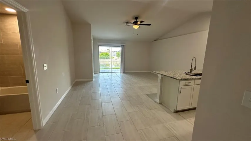 3305 Sw 15th Pl, Cape Coral, Florida 33914