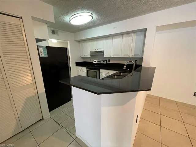 8265 Ibis Club Dr 603, Naples, Florida 34104