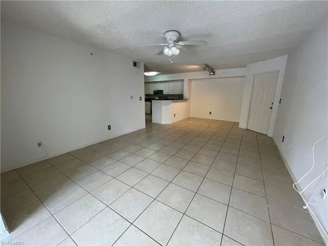 8265 Ibis Club Dr 603, Naples, Florida 34104