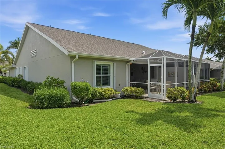 6195 Mandalay Cir 34, Naples, Florida 34112
