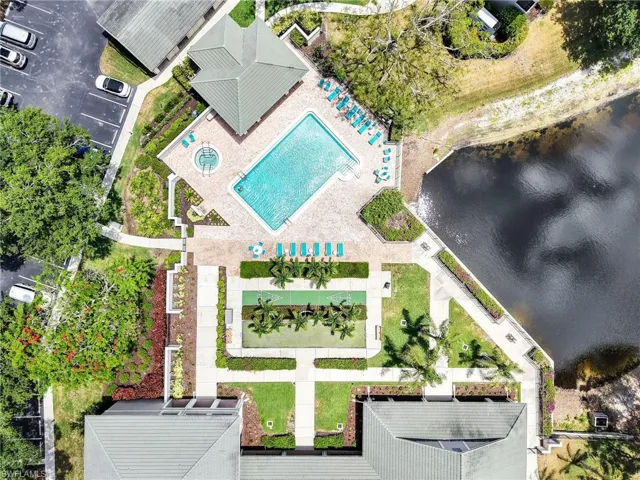 808  Arbor Lake  DR, Naples, FL 34110