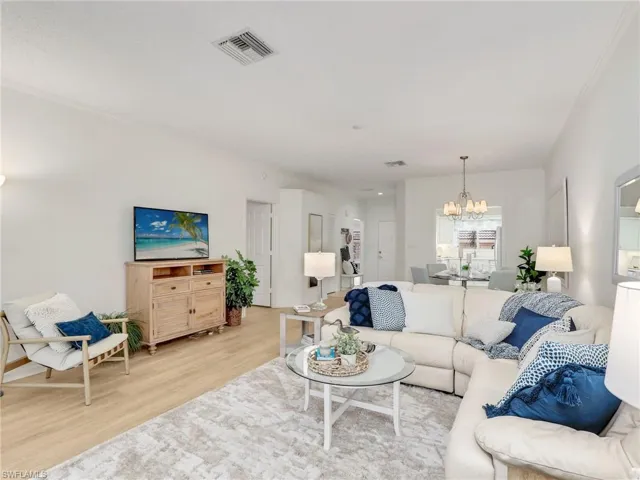 808  Arbor Lake  DR, Naples, FL 34110