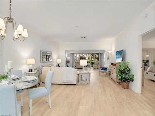 808  Arbor Lake  DR, Naples, FL 34110