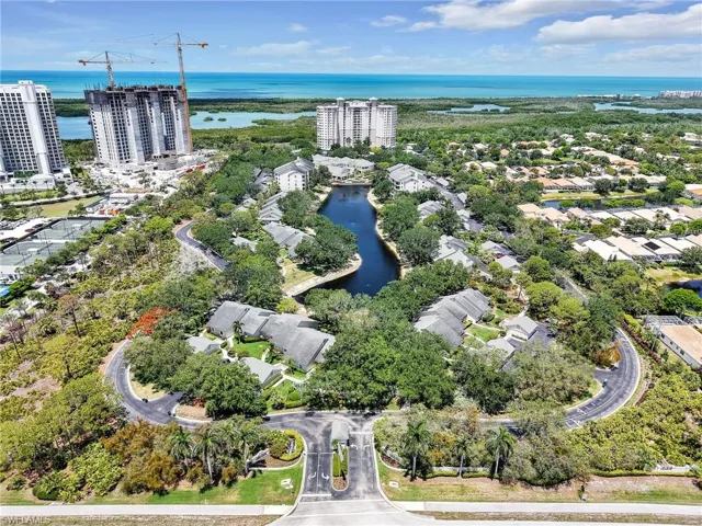 808  Arbor Lake  DR, Naples, FL 34110