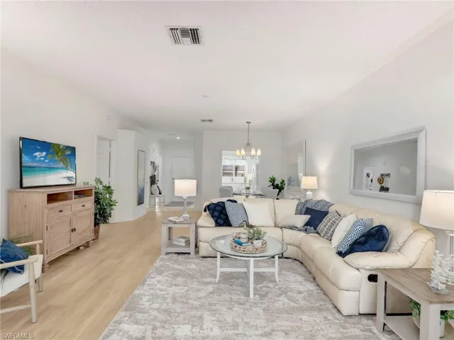 808  Arbor Lake  DR, Naples, FL 34110