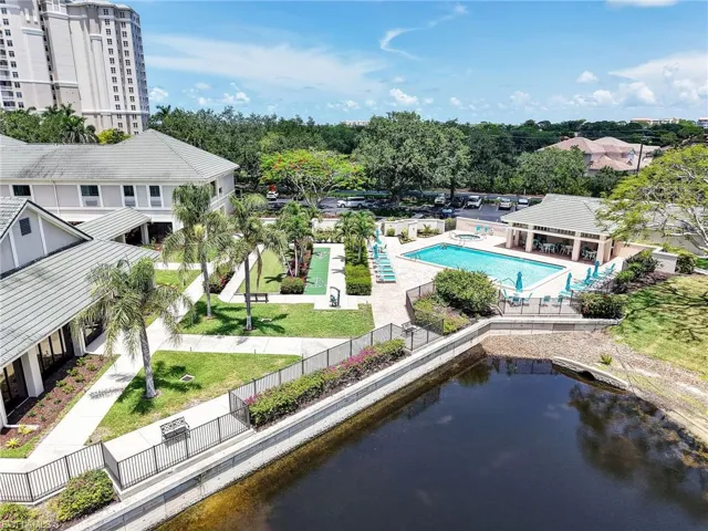 808  Arbor Lake  DR, Naples, FL 34110