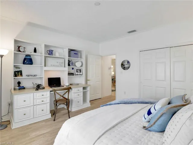 808  Arbor Lake  DR, Naples, FL 34110