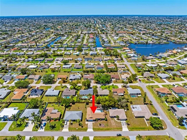 4010 SE 3rd  AVE, Cape Coral, FL 33904