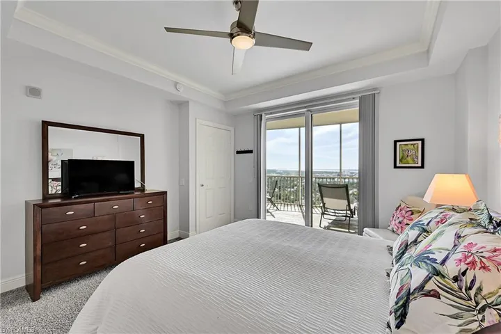 2743 1st St # 2303, Fort Myers, Florida 33916