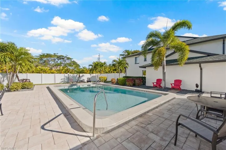 1519  Cape Coral W PKWY, Cape Coral, FL 33914