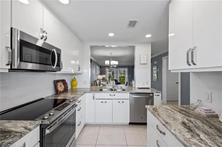 1519  Cape Coral W PKWY, Cape Coral, FL 33914