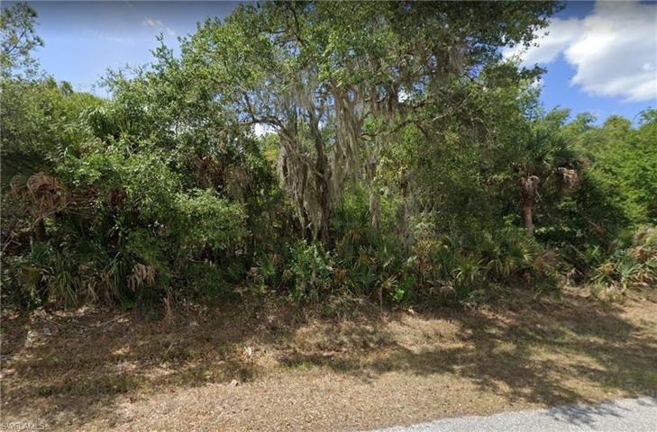 17479 Bly AVE, PORT CHARLOTTE FL 33948