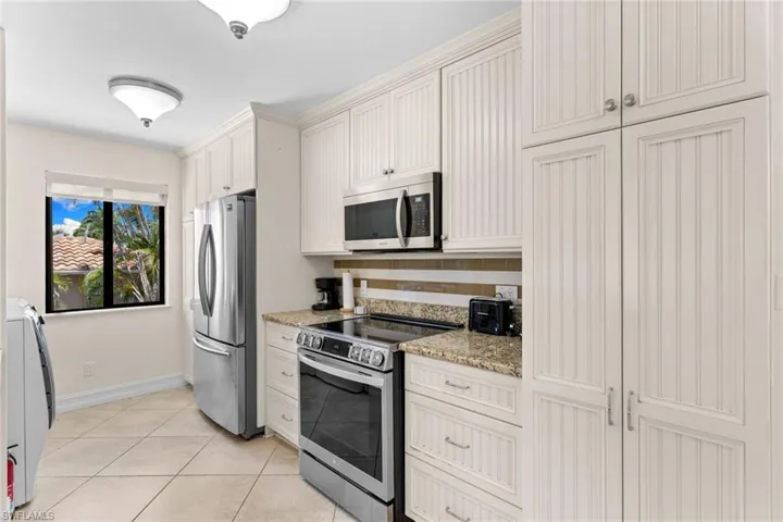 324 Waterleaf Ct, Marco Island, Florida 34145