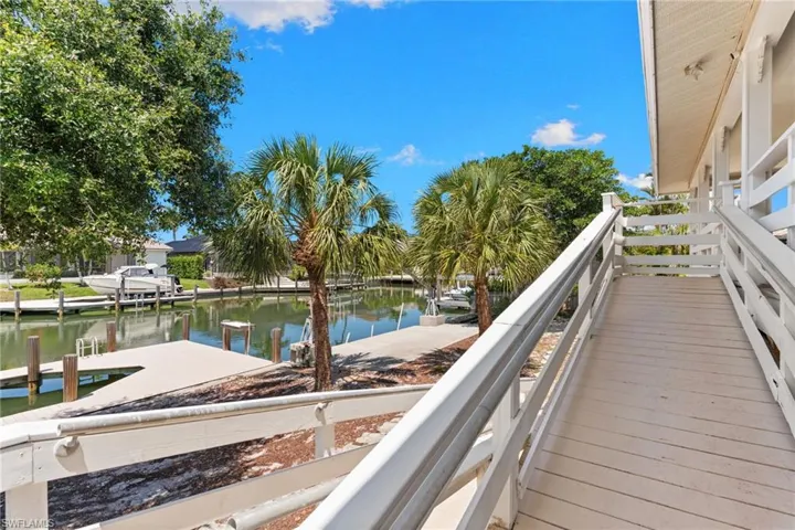 324 Waterleaf Ct, Marco Island, Florida 34145
