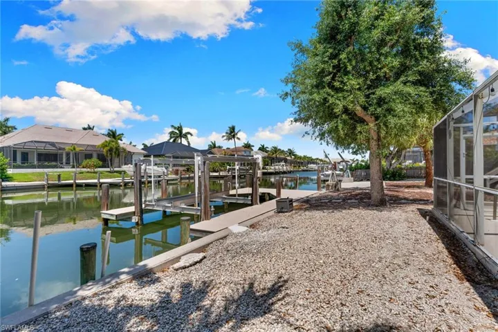 324 Waterleaf Ct, Marco Island, Florida 34145