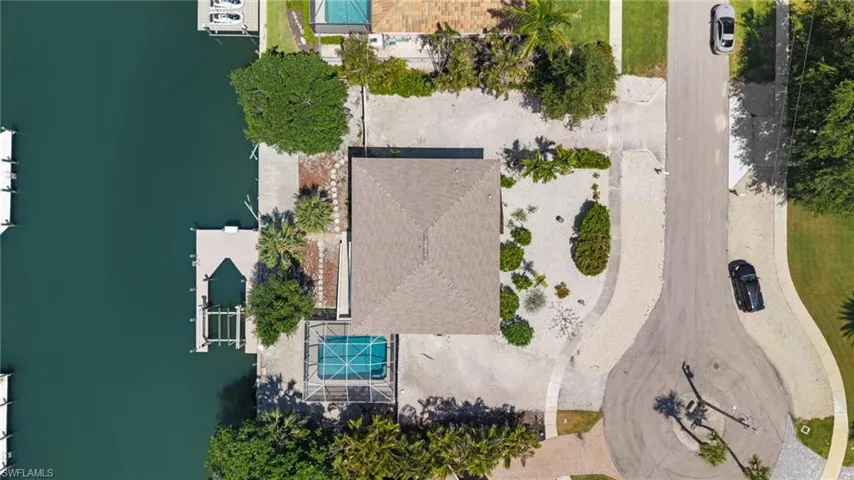 324 Waterleaf Ct, Marco Island, Florida 34145
