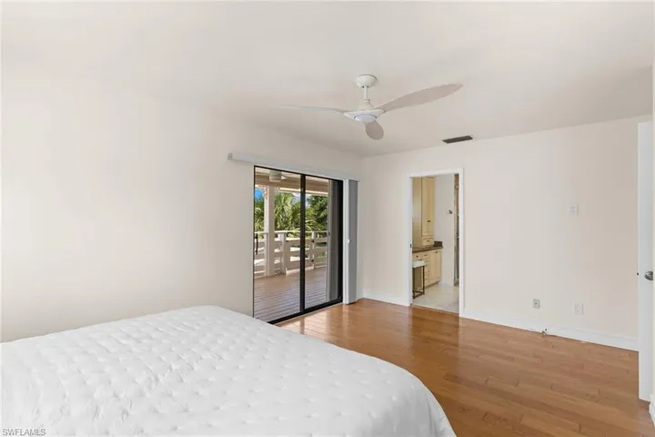 324 Waterleaf Ct, Marco Island, Florida 34145