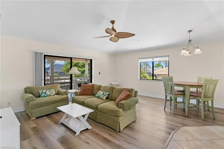 324 Waterleaf Ct, Marco Island, Florida 34145
