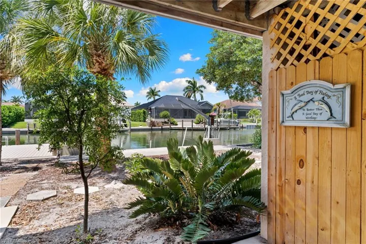 324 Waterleaf Ct, Marco Island, Florida 34145
