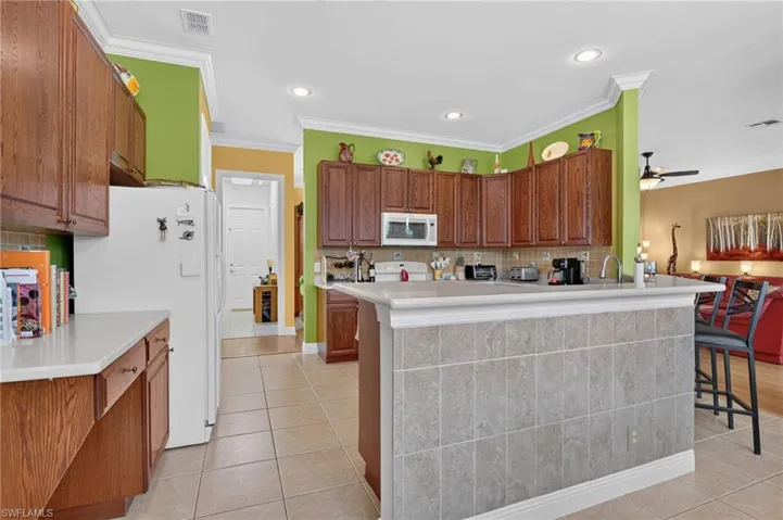 24908 Fairwinds Ln, Bonita Springs, Florida 34135