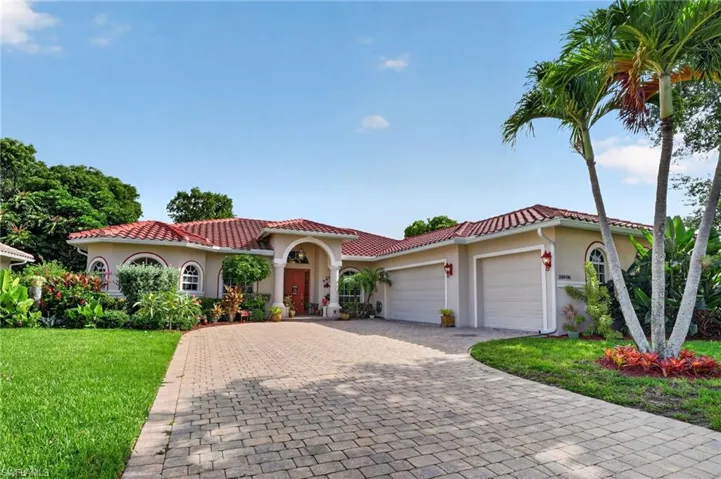 24908 Fairwinds Ln, Bonita Springs, Florida 34135