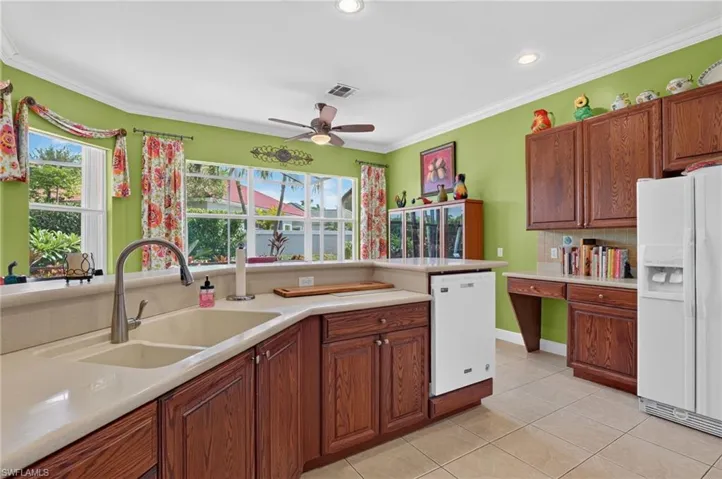 24908 Fairwinds Ln, Bonita Springs, Florida 34135