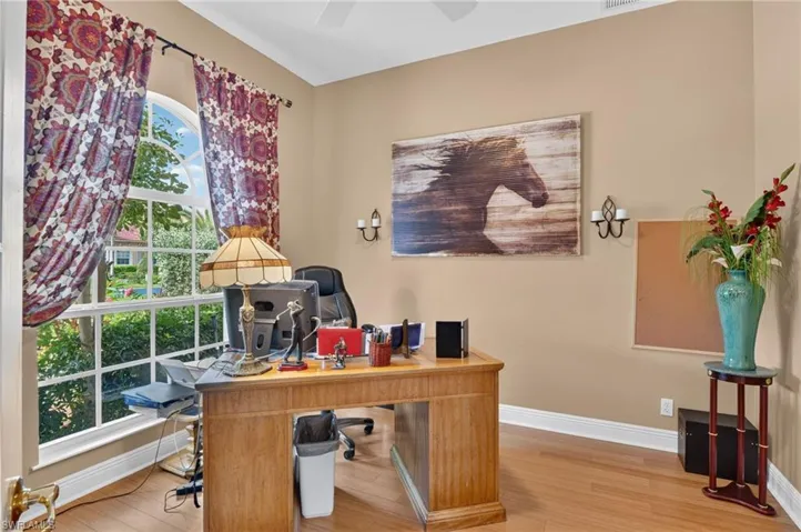 24908 Fairwinds Ln, Bonita Springs, Florida 34135
