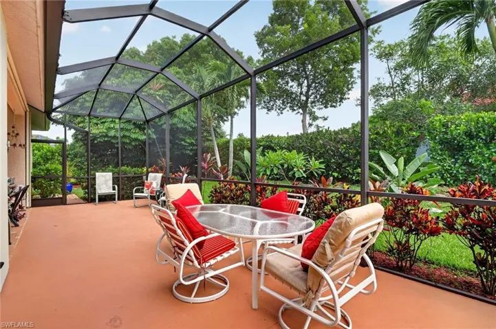 24908 Fairwinds Ln, Bonita Springs, Florida 34135