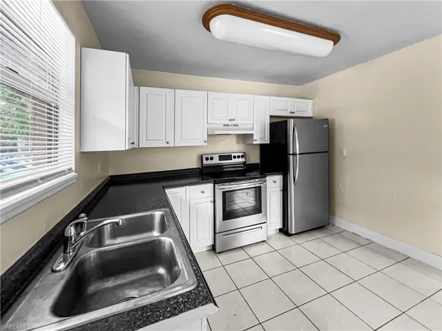 27913 Washington St, Bonita Springs, Florida 34135