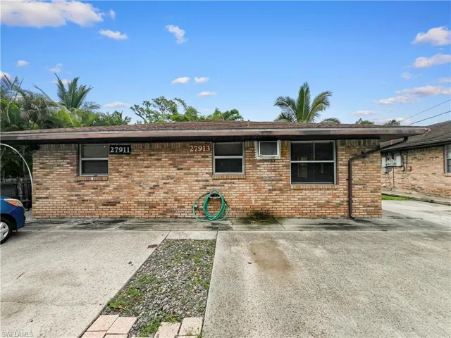 27913 Washington St, Bonita Springs, Florida 34135