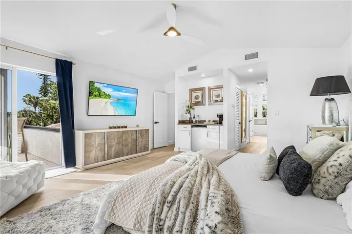 27190 Enclave Dr, Bonita Springs, Florida 34134