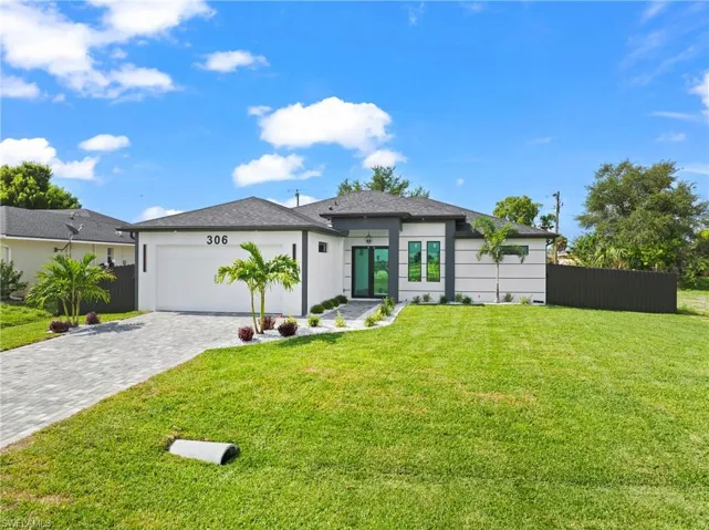 306 Ne 11th St, Cape Coral, Florida 33909