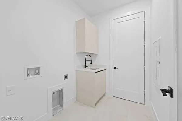 306 Ne 11th St, Cape Coral, Florida 33909