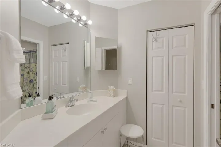450 Launch Cir 404, Naples, Florida 34108
