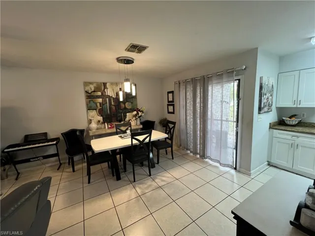 5065  Coronado  PKWY, Naples, FL 34116