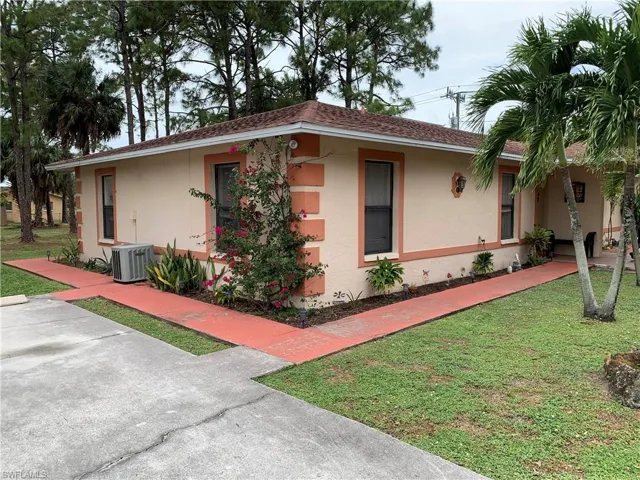 5065  Coronado  PKWY, Naples, FL 34116