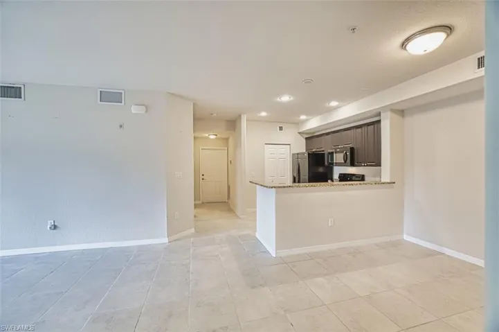 13190 Bella Casa Cir # 141, Fort Myers, Florida 33966