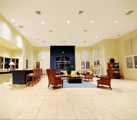 13190 Bella Casa Cir # 141, Fort Myers, Florida 33966