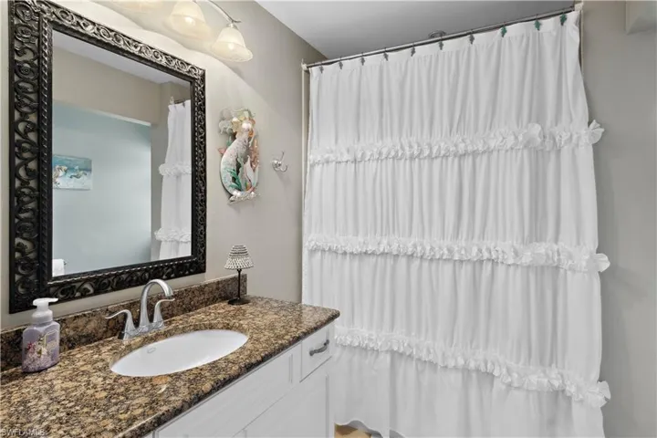 Guest bathroom.