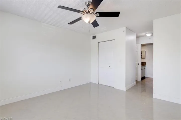 1185 Wildwood Lakes Blvd # 203, Naples Fl 34104